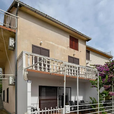Place4you Apartment