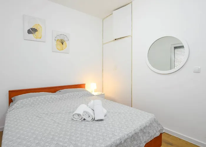 Apartament Place4you *
